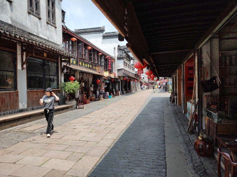 解锁更多有趣问题,畅聊英语Make available to all projects怎么翻译?吉鹿力问答社区